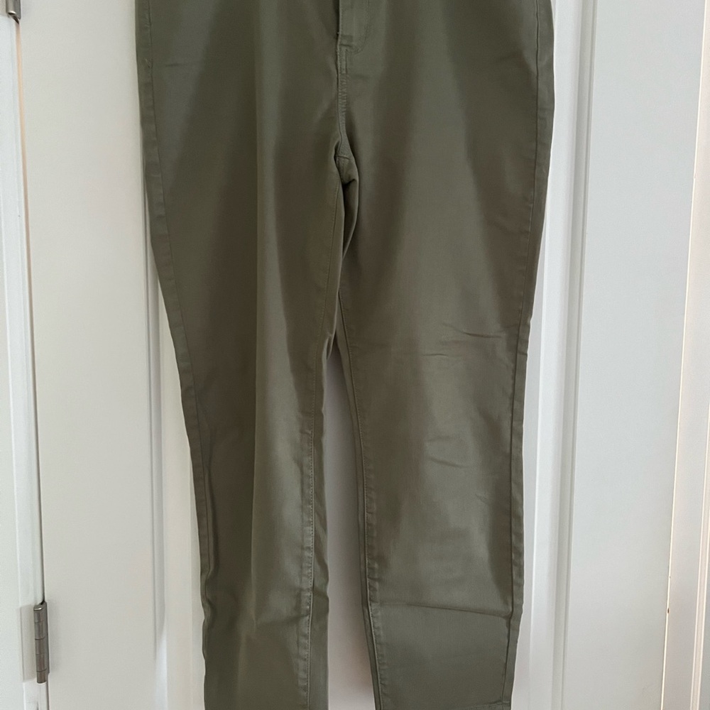 Women’s Olive Green Pants